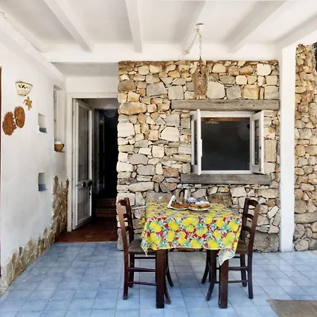 Studio Iolanda Holiday home *